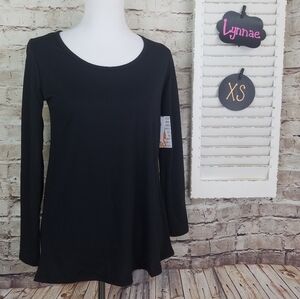 Solid Black LuLaRoe Lynnae